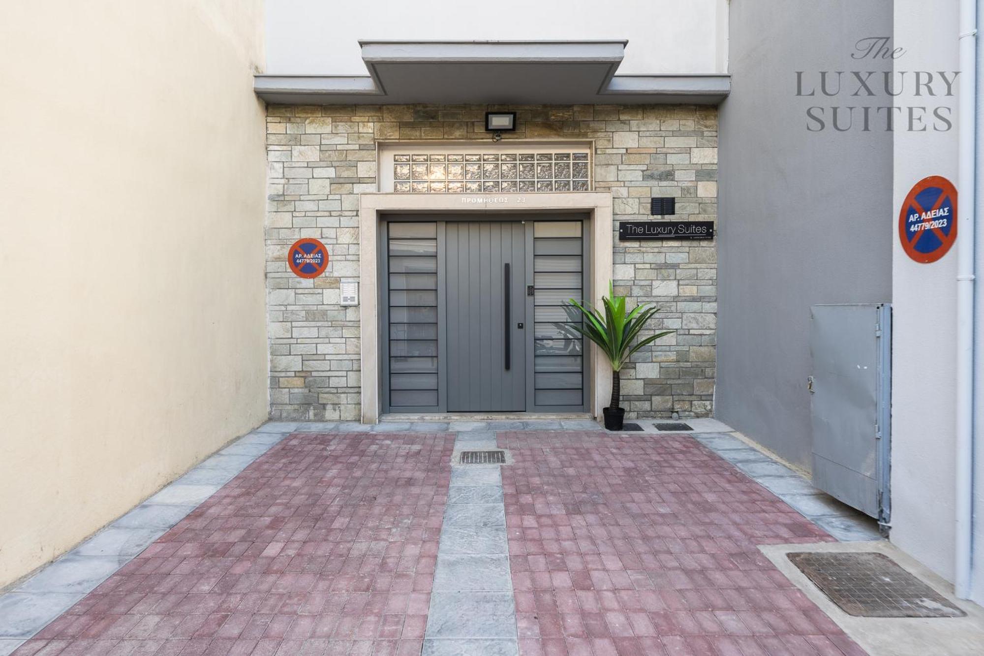 Nephele, The Luxury Suites Thessaloníki Ngoại thất bức ảnh